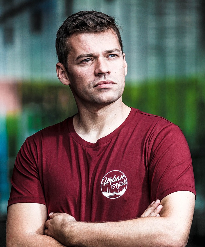 Porträt von Markus Eggensperger, dem Gründer von groove2grow und Experten für Urban Dance Styles.